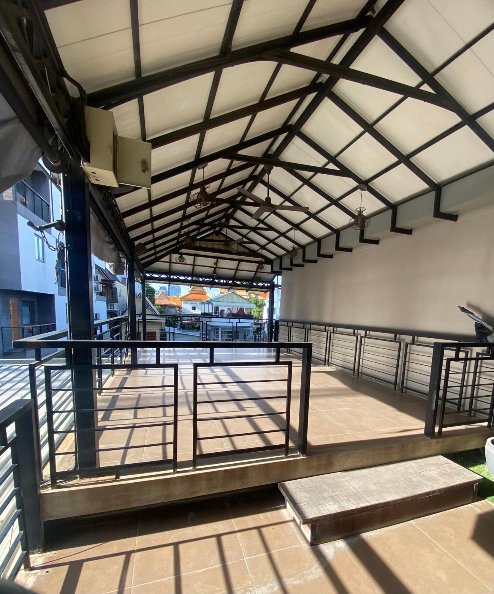 Hostel Fuji Phnom Penh Exterior foto